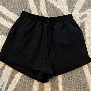 Lululemon Pace Rival HR short 3”, black, size 4